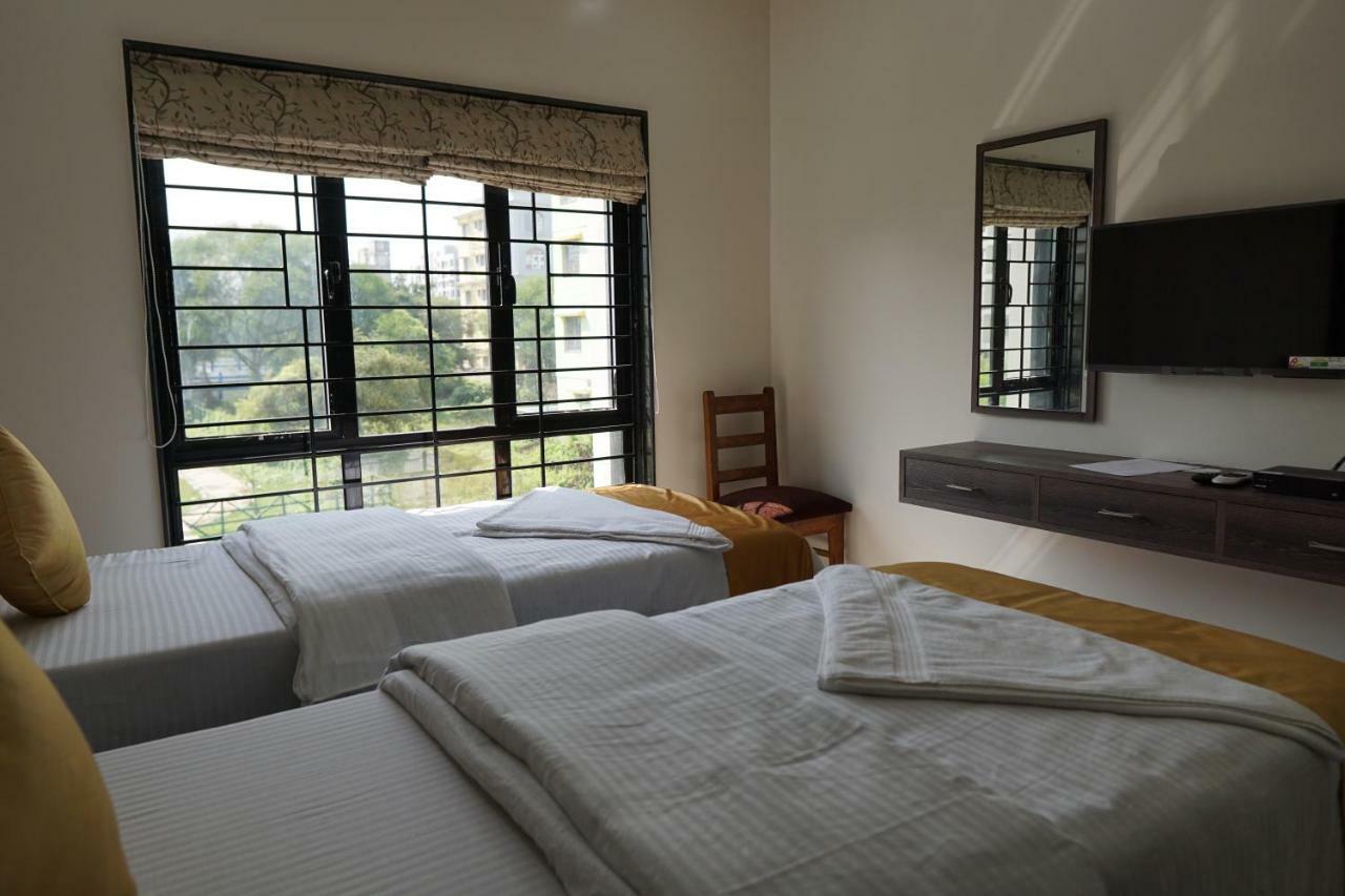 Hotel Rama Golden Root New Town Kalkutta Exterior foto